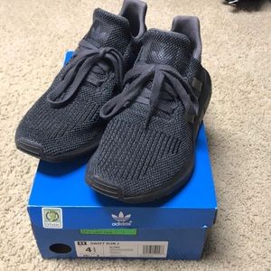 Adidas swift runs